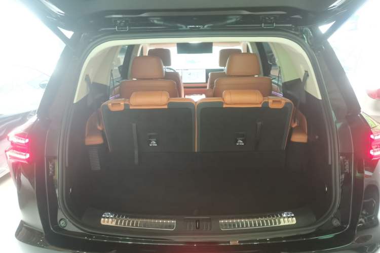 Used Wey Lanshan 2025 Four-Wheel Drive Max
