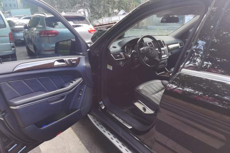 Used Mercedes-Benz GL-Class 2014 GL 350 CDI 4MATIC Driver Seat