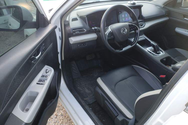 Used Dongfeng Aeolus E70 2023 500 Smart Edition Lithium Iron Phosphate 48.6 kWh 120 kW