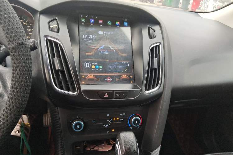 Used Ford Focus 2015 Hatchback 1.6L Automatic Comfort Model