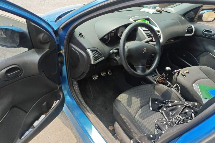 Used Peugeot 207 2011 Hatchback 1.4L Manual Yule Edition Driver Seat