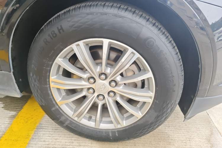 Used Cadillac XT5 2016 28T Four-Wheel Drive Luxury Model