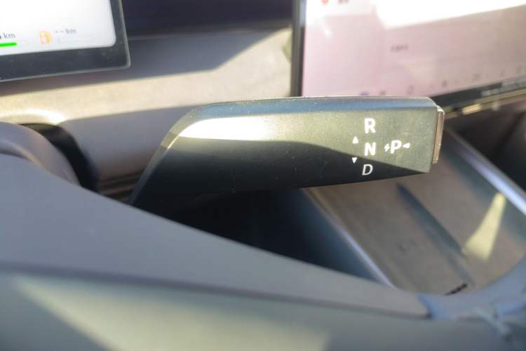 Used Nissan N6 2026 Model 180 Max
