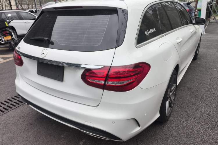 Used Mercedes-Benz C-Class 2017 Facelift C 200 Station Wagon
