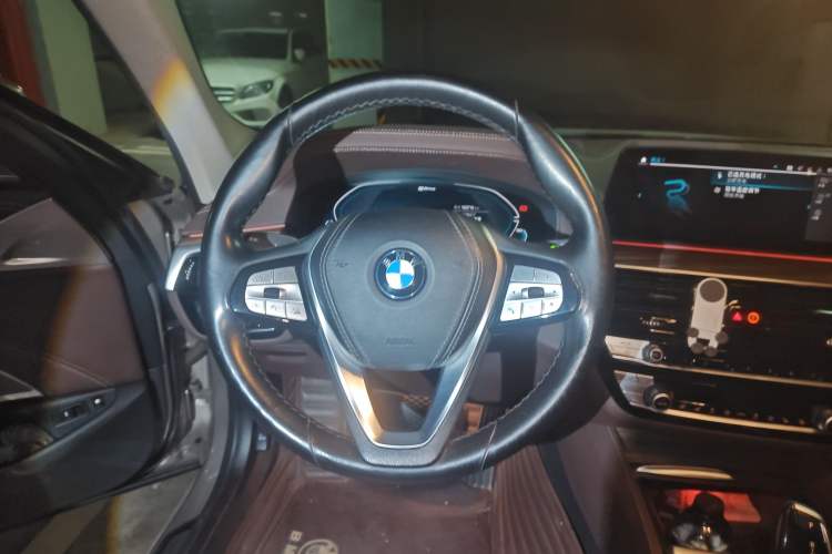 Used BMW 5 Series New Energy 2020 Mileage Upgrade Version 530Le Pioneer Edition