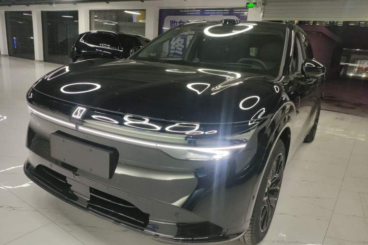 Used Zeekr 7X 2025 100 kWh Long-Range Rear-Wheel Drive with Intelligent Driving Features