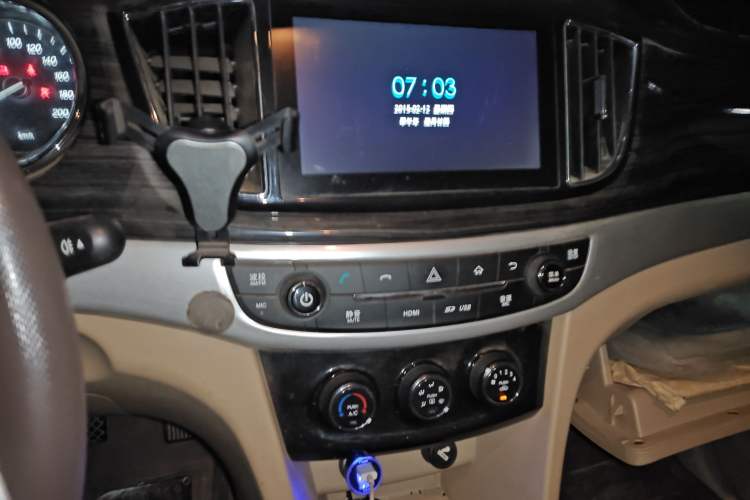 Used Baojun 730 2016 1.5L Manual Comfort Version 7 Seats China V Emission Standard
