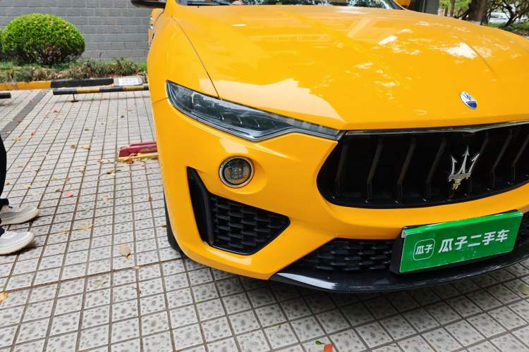 Used Maserati Levante 2023 3.0T Modena Right Front Headlight