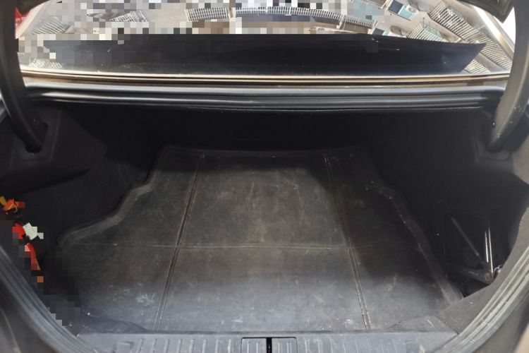 Used Ford Taurus 2017 EcoBoost 245 Luxury Model Trunk