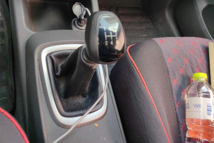 Used Chevrolet Sail 2015 Sail 3 1.5L Manual with Ideal Sunroof Edition
