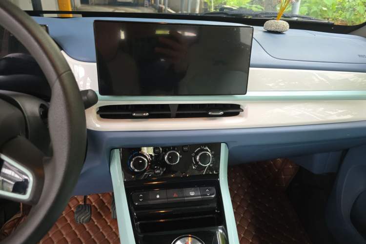 Used Dongfeng NAMMI EX1 2023 PRO Light Wind Edition Lightning Model Audio And AC Panel