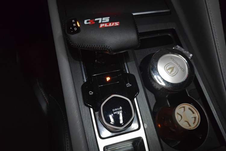 Used CHANGAN CS75 PLUS 2022 2nd Generation 1.5T Automatic Prestige Version Gear Lever