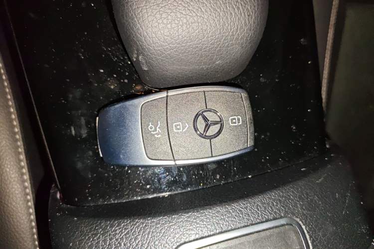 Used Mercedes-Benz A-Class 2022 Revised Version A 200 L Sport Sedan Fashionable Style