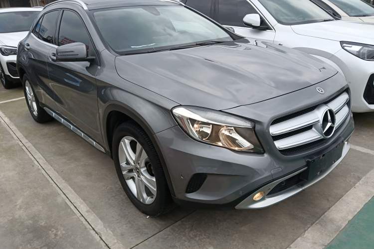 Used Mercedes-Benz GLA 2016 GLA 200 Fashion Model Exterior 1