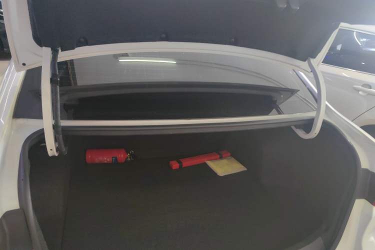 Used Chevrolet Monza 2022 Light Hybrid RS 330T Automatic Comfort Edition