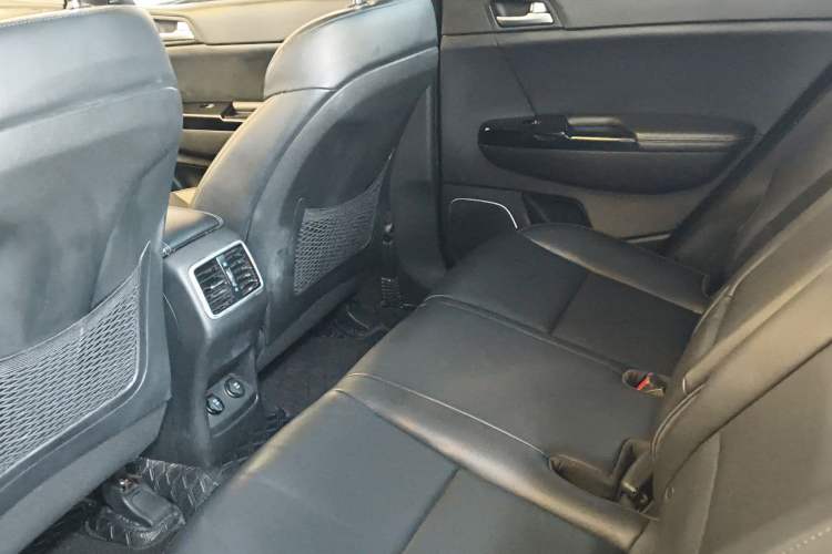 Used Kia KX5 2016 1.6T Automatic Two-Wheel Drive DLX