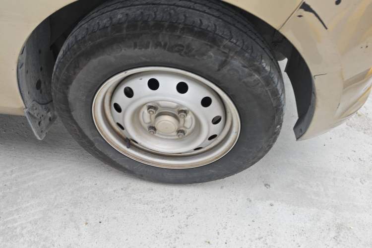 Used Wuling Rongguang V 2019 1.5L Window-Sealed Utility Model China VI LAR