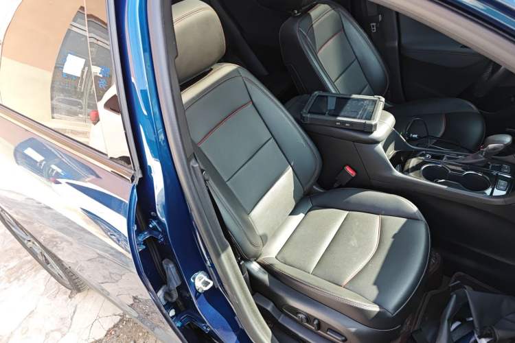 Used Chevrolet Equinox 2022 Mild Hybrid 550T RS Four-Wheel Drive Intelligent Guardian Edition
