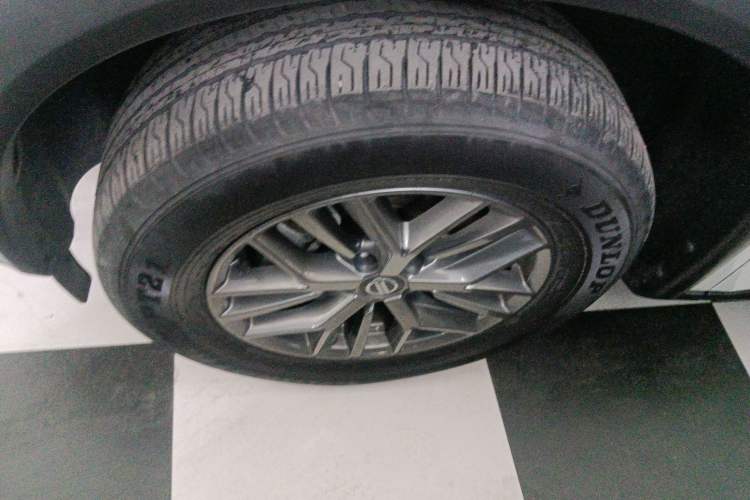 Used Nissan X-Trail 2021 VC-Turbo 300 CVT 2WD Luxury Edition Left Front Wheel Hub