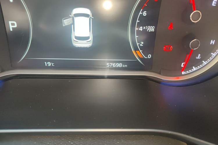 Used Kia KX5 2019 1.6T Automatic Two-Wheel Drive Luxury Edition Odometer Close Up