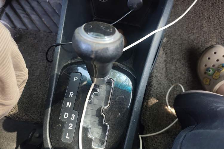 Used Kia K2 2012 Sedan 1.6L Automatic Transmission Premium Commemorative Edition