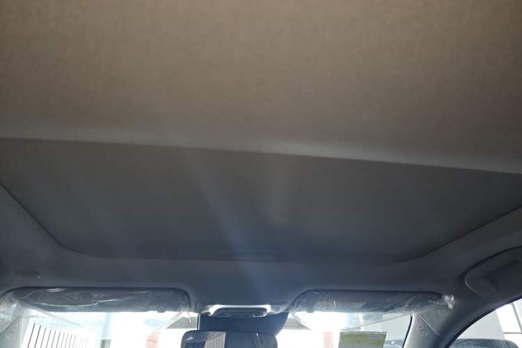 Used Toyota Corolla 2026 Model 1.8L Dual-Engine Elite Edition Headliner