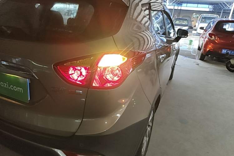 Used JAC Group Refine S3 2016 1.5L CVT Luxury Smart Version Right Rear Taillight