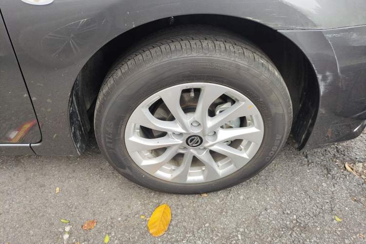 Used Nissan Sylphy 2024 Facelifted Three Classic 1.6XE CVT Comfort Edition Right Front Wheel Hub