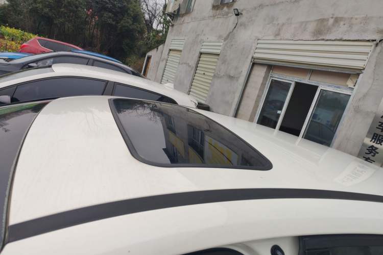 Used Ford Focus 2012 Hatchback 1.6L Automatic Fashion Edition
