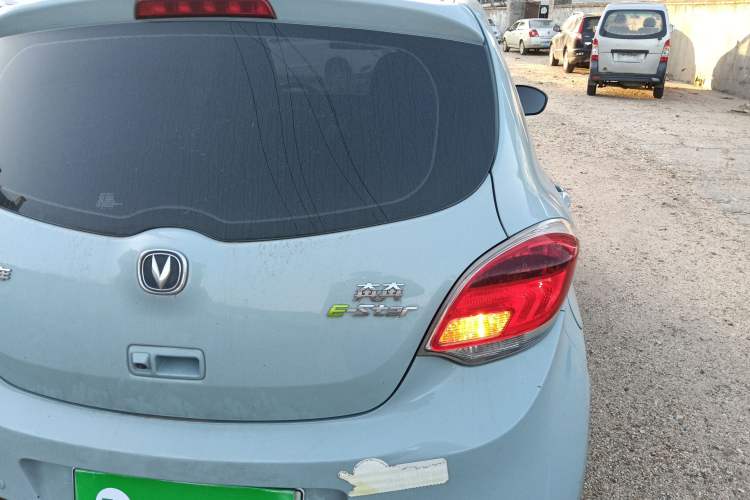 Used Oshan Benni E-Star 2022 Qingxin Edition Colorful Model Lithium Iron Phosphate