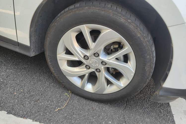 Used Buick Velite 6 2024 430km Comfort Edition Right Front Wheel Hub