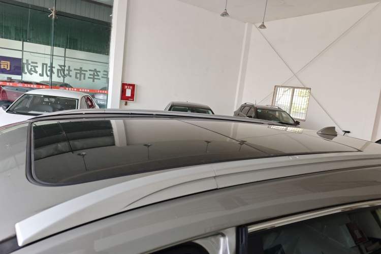 Used Dongfeng Fengon 580 2017 1.5T CVT Smart Style Model