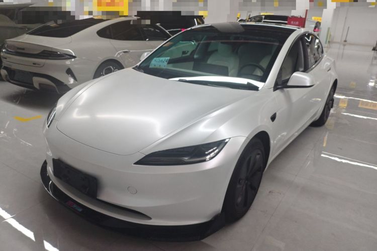 Used Tesla Model 3 2023 Long-Range All-Wheel-Drive Version