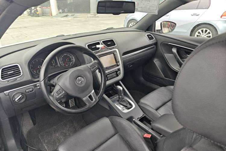 Used Volkswagen Eos 2011 2.0 TSI
