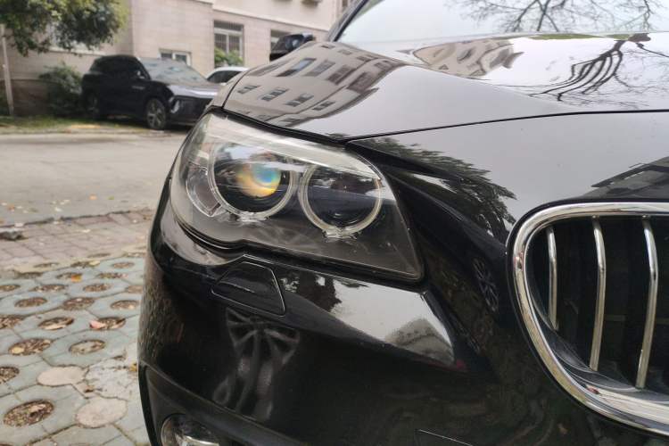 Used BMW 5 Series 2014 525Li Leading Model