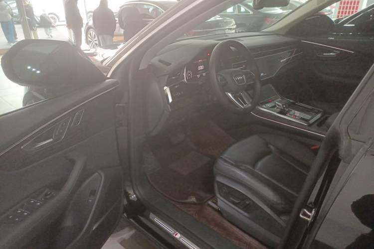 Used Audi Q8 2023 55 TFSI Luxury Dynamic Edition
