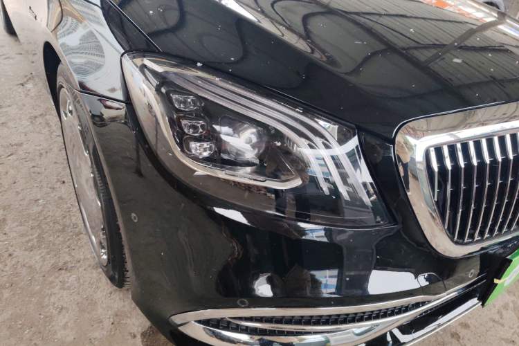 Used Mercedes-Benz Maybach S-Class 2016 S 400 4MATIC Right Front Headlight