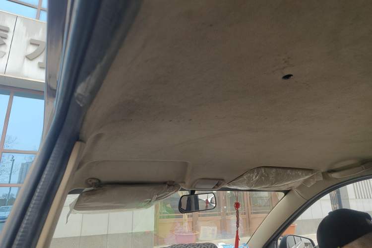 Used Wuling Hongguang 2015 1.5L S Basic Version China V Standard
