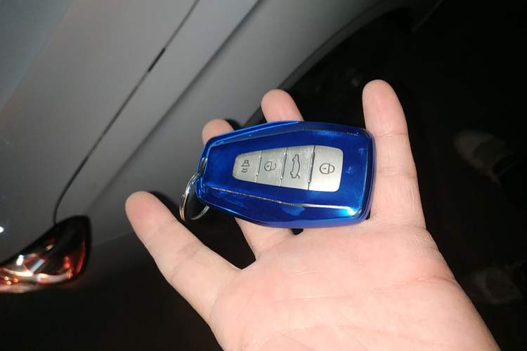 Used Geely Auto Emgrand 2026 Model 4th Generation 4 Millionth Anniversary Edition 1.5L CVT Overdrive Edition
