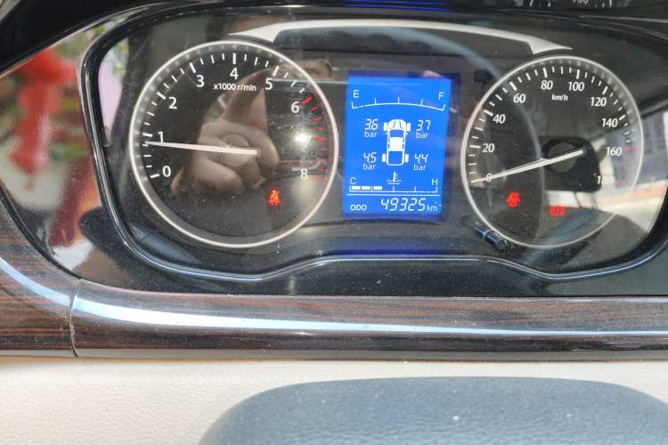 Used CHANGAN KUAYUE Xing V5 2021 1.6L Fortune-Attracting Edition Comfort Model DAM16KR