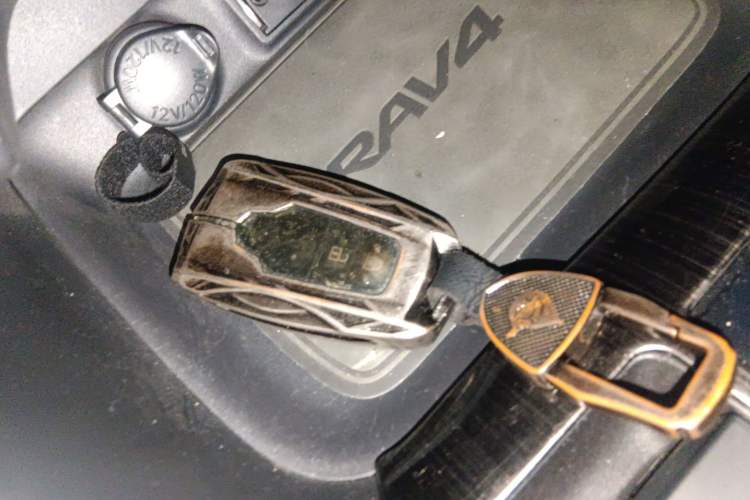 Used Toyota RAV4 2020 2.0L CVT Two-Wheel Drive Fashion Edition
