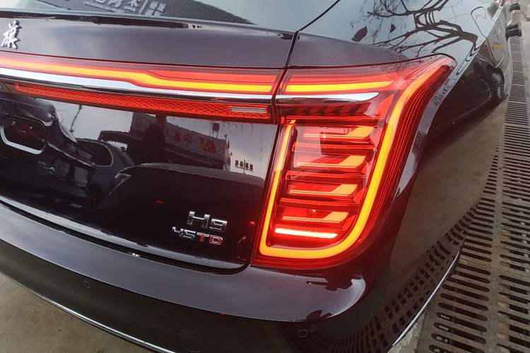 Used Hongqi H9 2020 2.0T Smart Connect Flagship Edition Exterior 3