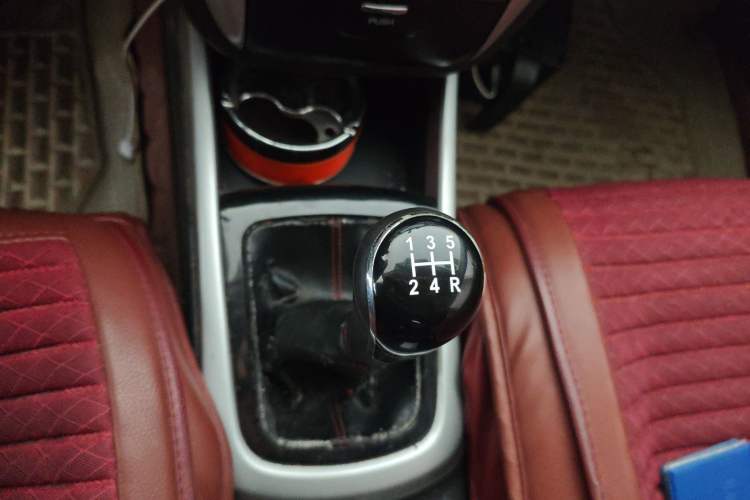 Used CHANGAN Eado 2013 1.6L Manual Junku Model China V Standard
