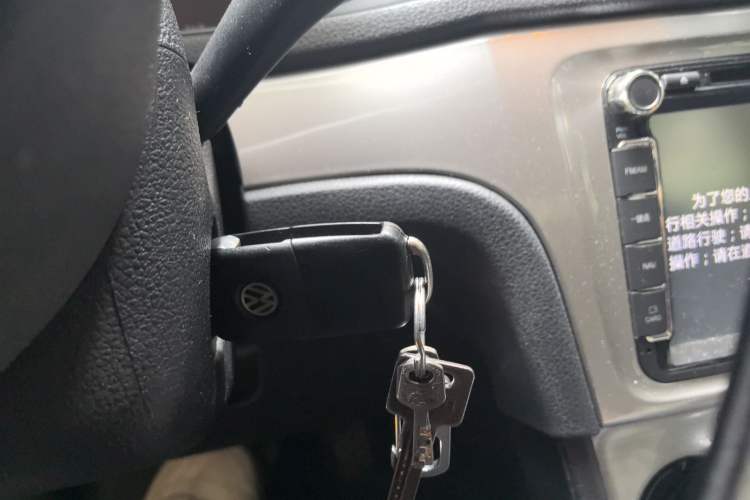 Used Volkswagen Lavida 2013 Restyled Classic 1.6L Automatic Comfort Edition