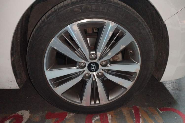 Used Hyundai Mistra 2014 1.8L Automatic Deluxe DLX Model