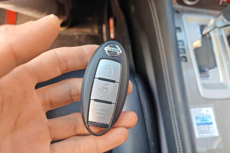 Used Nissan Murano 2019 2.5L XE Two-Wheel Drive Elite Version China V Standard Vehicle Key