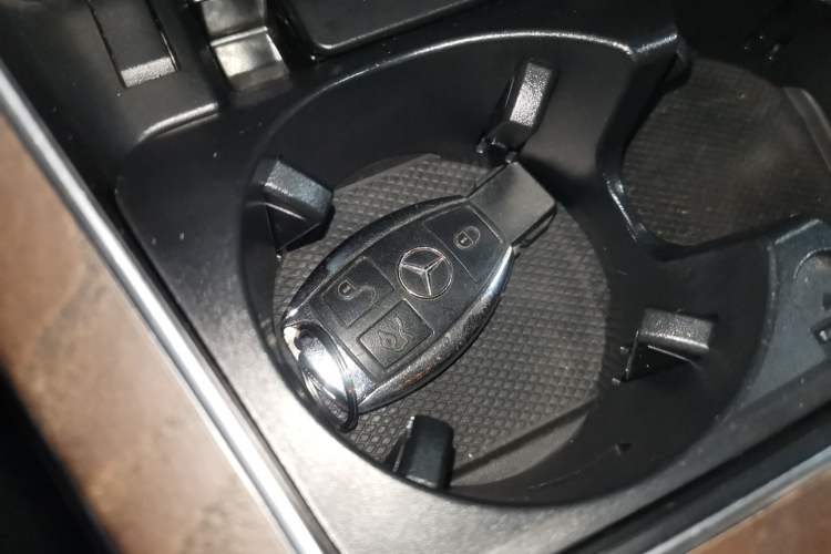 Used Mercedes-Benz GLC 2018 Refreshed GLC 300 4MATIC Dynamic Edition