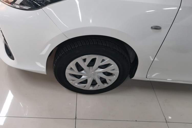 Used Toyota Vios 2021 1.5L CVT Comfort Edition Left Front Wheel Hub