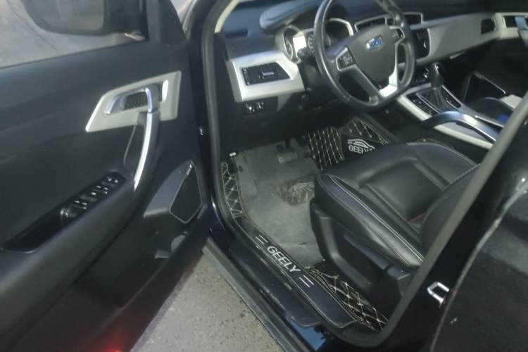 Used Geely Auto Emgrand X7 Sport 2016 1.8TD Automatic ZhiShang Model Driver Seat