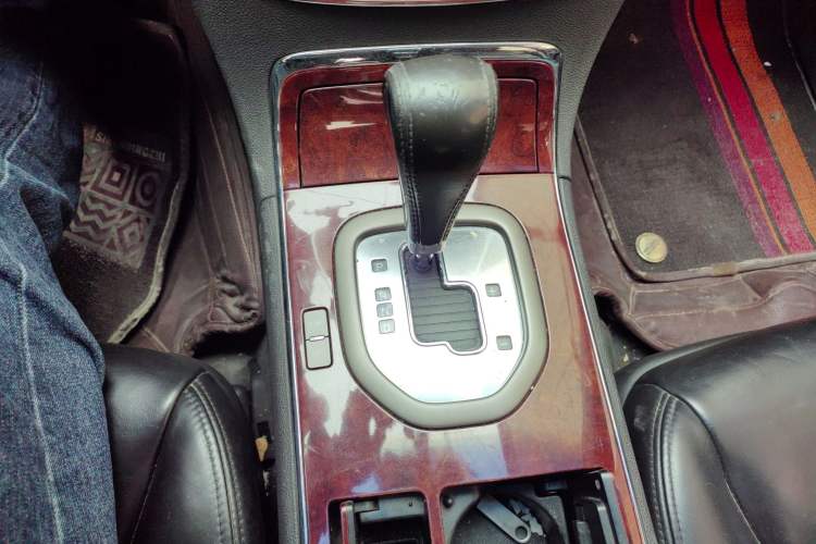 Used Buick Park Avenue 2011 Bao'ao Forum Commemorative Edition Gear Lever